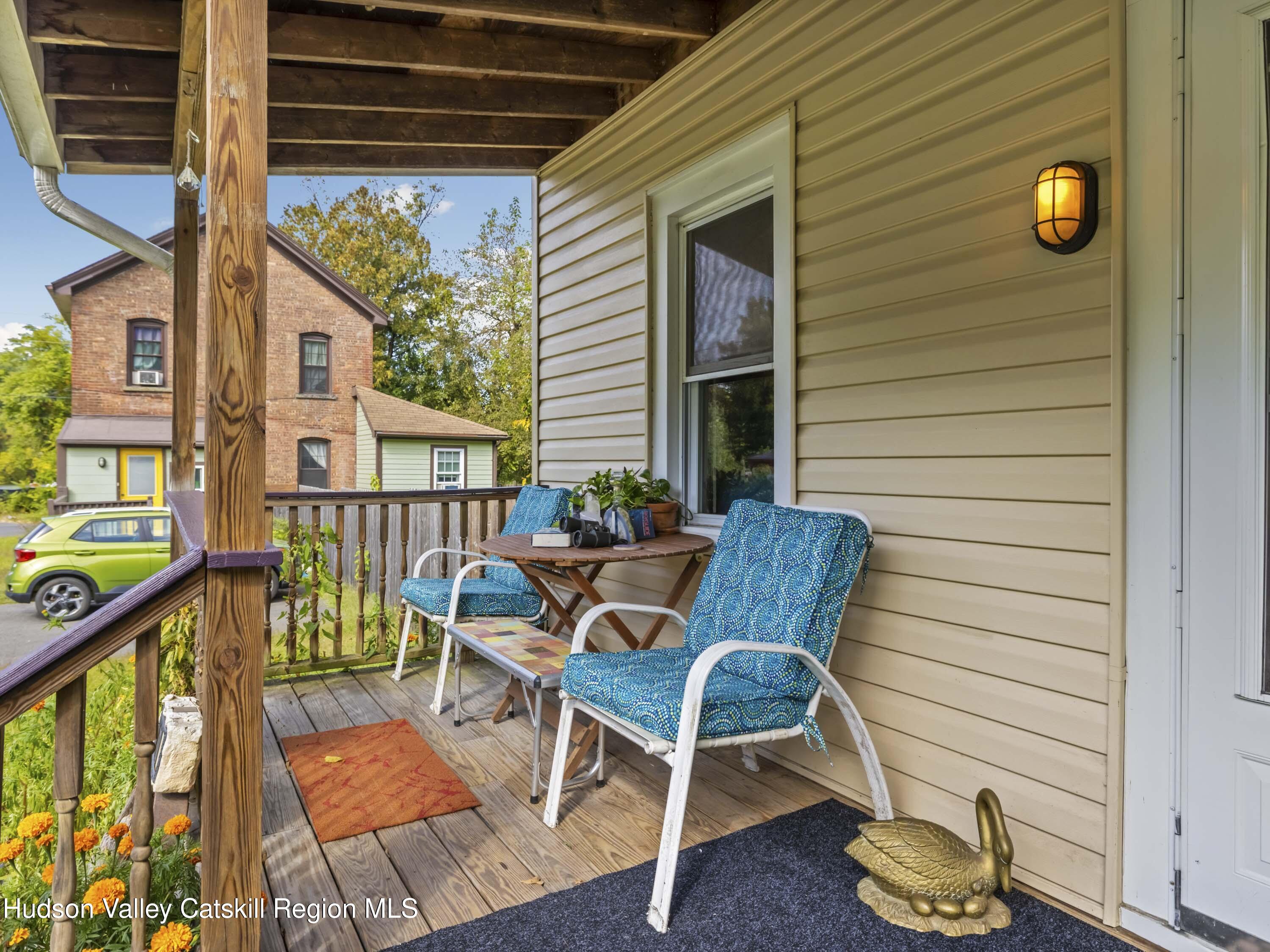 311 Spring Street Port Ewen, NY 12466 - Photo 5 of 45 311 Spring Street Connelly NY 12417-04