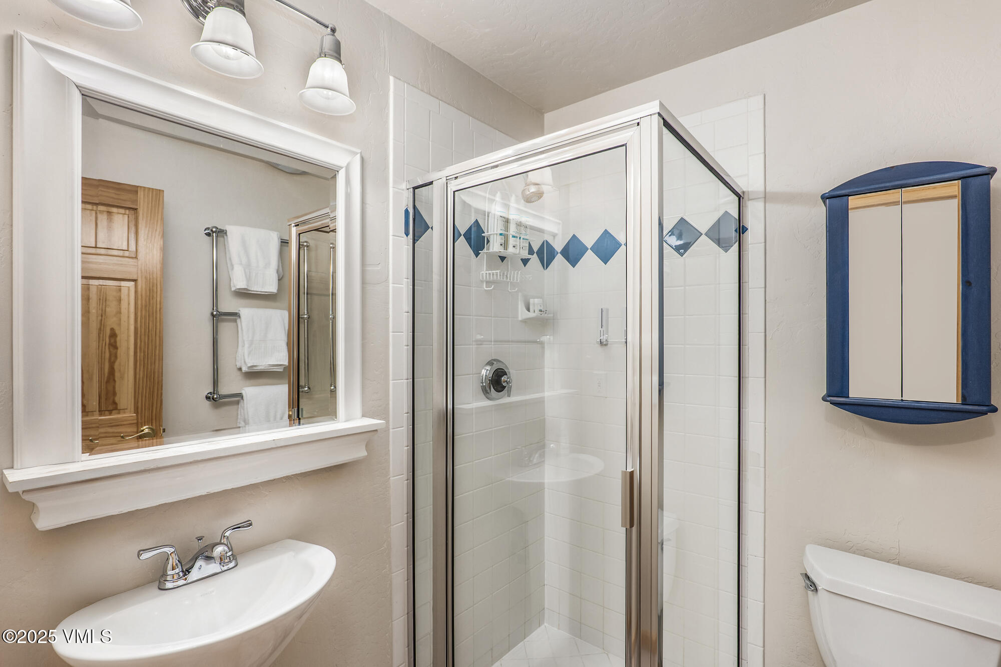 1890 Lions Ridge Loop, Unit 11 Vail, CO 81657 - Photo 35 of 46 Third