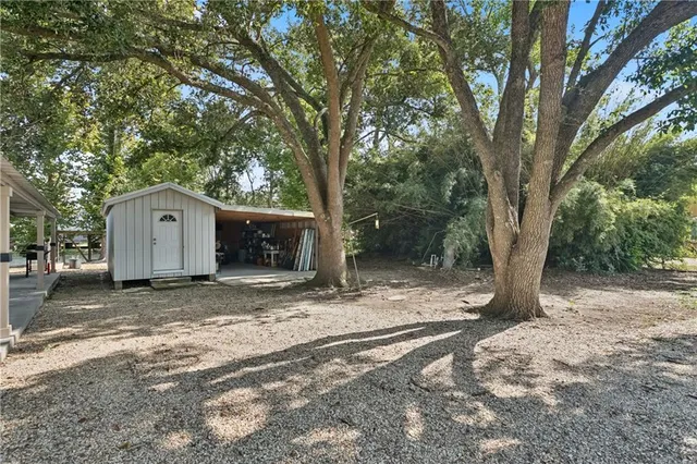 $259,900 | 22259 Chinquapin Avenue, Maurepas, LA 70449