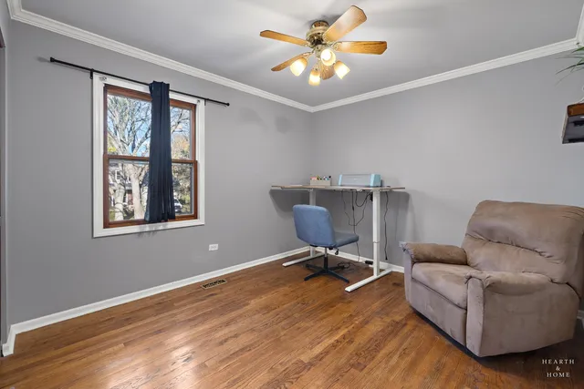 $409,900 | 56 Huntcliff Court, Fox River Grove, IL 60021