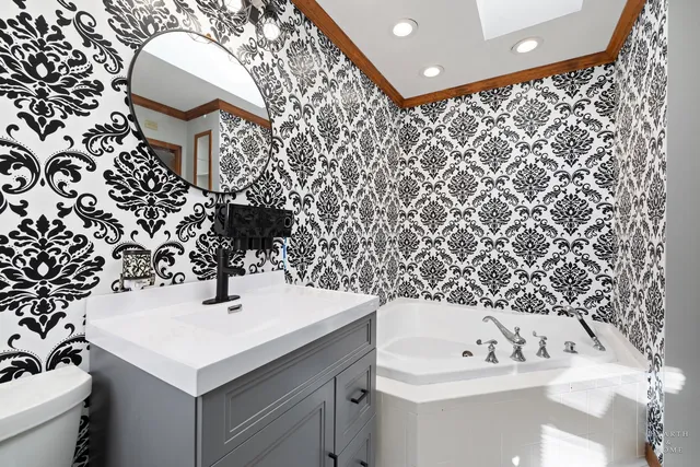 $409,900 | 56 Huntcliff Court, Fox River Grove, IL 60021