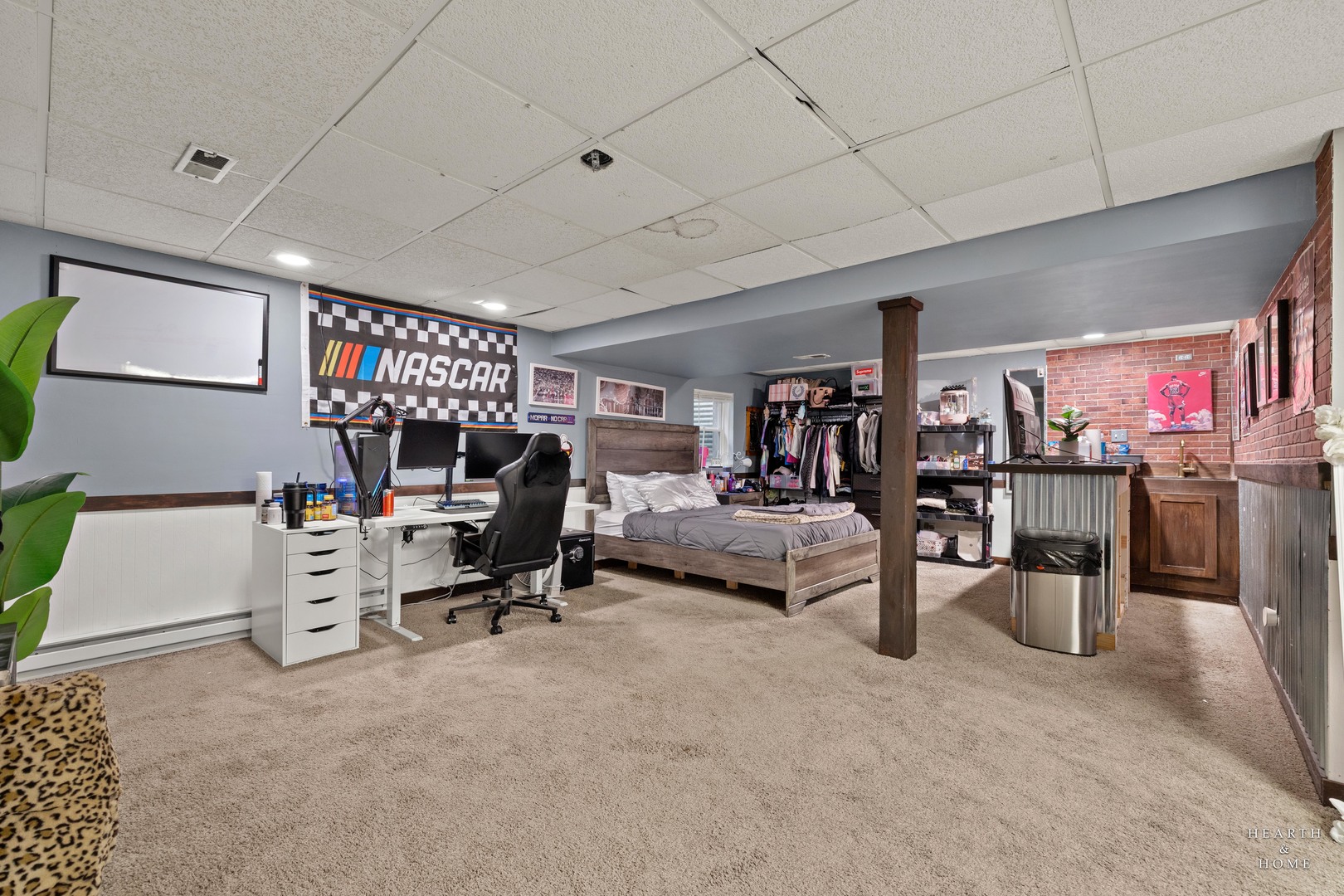 56 Huntcliff Court Fox River Grove, IL 60021 - Photo 29 of 42 a view of a room with racks