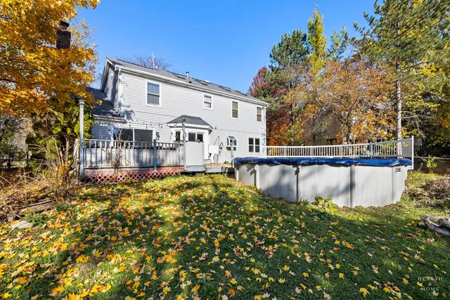 $409,900 | 56 Huntcliff Court, Fox River Grove, IL 60021