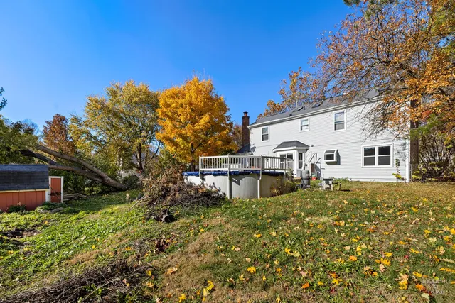 $409,900 | 56 Huntcliff Court, Fox River Grove, IL 60021