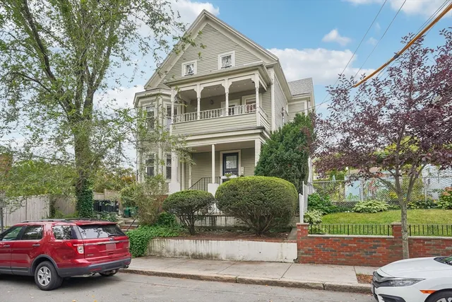 $770,000 | 24 Boston Street, Unit 1, Somerville, MA 02143