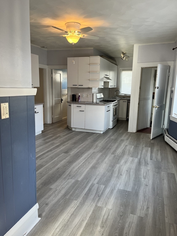 71 Sycamore Street Fairhaven, MA 02719 - Photo 2 of 31