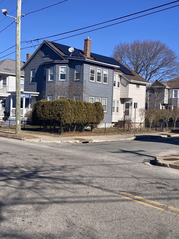 71 Sycamore Street Fairhaven, MA 02719 - Photo 2 of 21