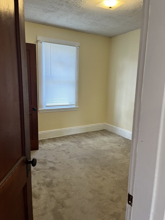71 Sycamore Street Fairhaven, MA 02719 - Photo 24 of 31