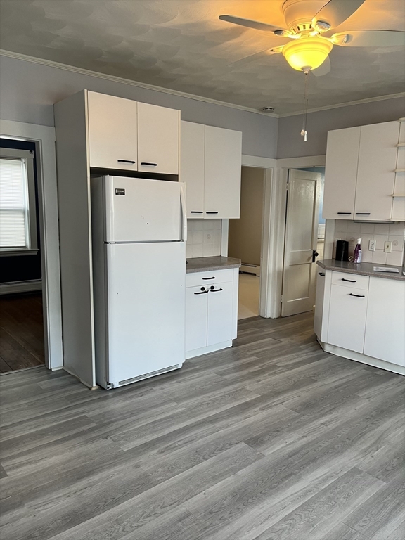 71 Sycamore Street Fairhaven, MA 02719 - Photo 4 of 31