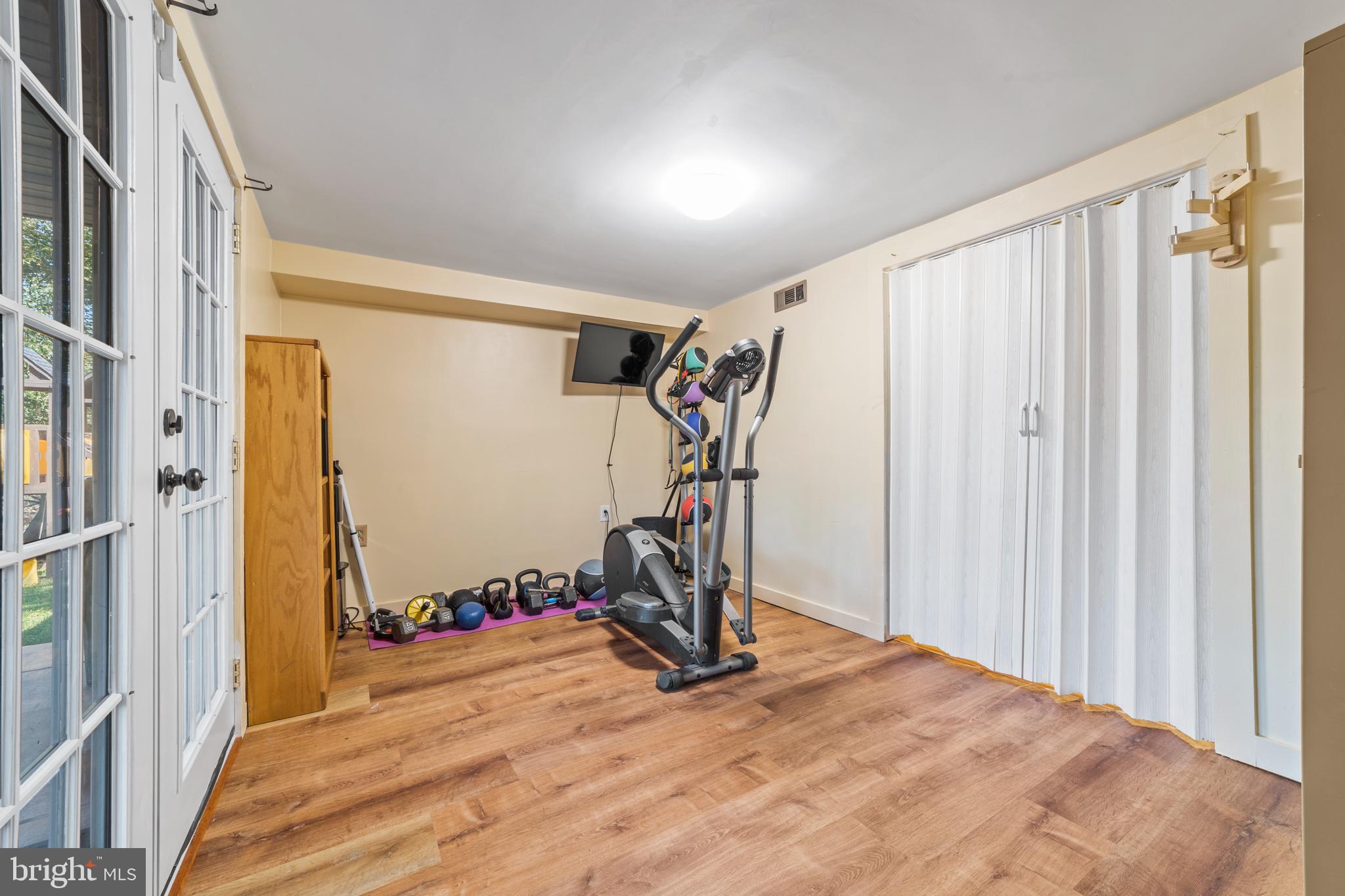 819 Newportville Road Croydon, PA 19021 - Photo 24 of 30 Gallery Image 24