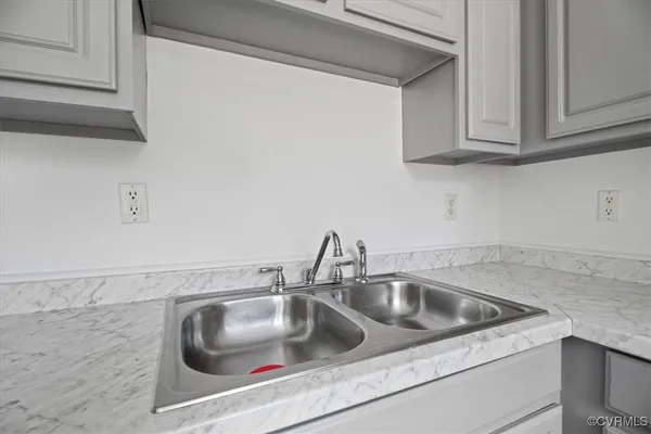 $127,995 | 3510 East Richmond Road, Unit U3, Richmond, VA 23223