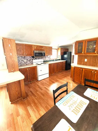 $120,000 | 2332 West Houghton Lake Road, Unit B, Lake City, MI 49651