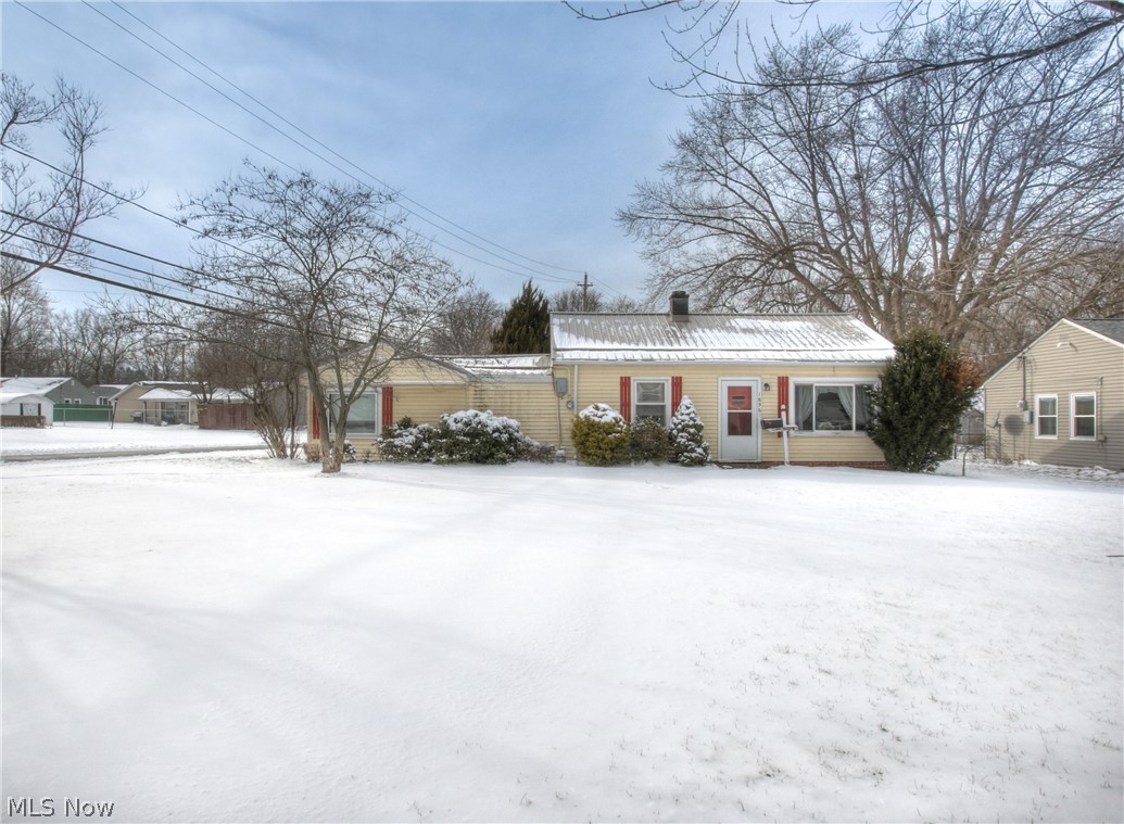 1896 Perth Road Madison, OH 44057 - Photo 1 of 28