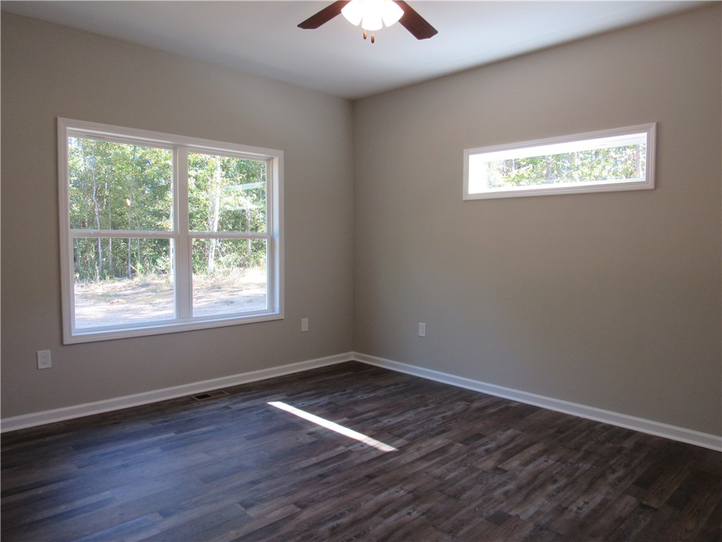 178 Walters Road Lavonia, GA 30553 - Photo 12 of 18