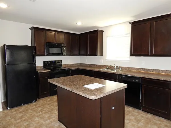 $1,995 | 207 Citrus Drive, Fate, TX 75087