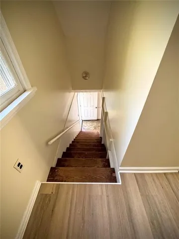 $950 | 3043 Wells Street, Unit C, Avondale Estates, GA 30002