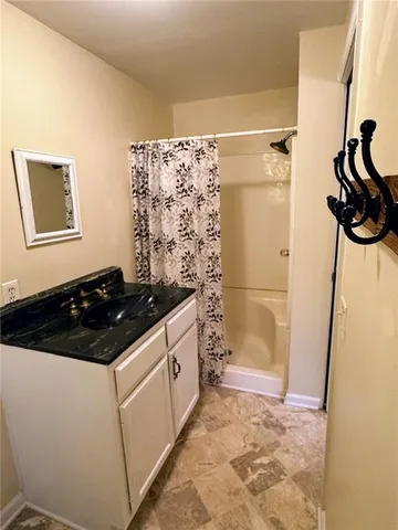 $950 | 3043 Wells Street, Unit C, Avondale Estates, GA 30002