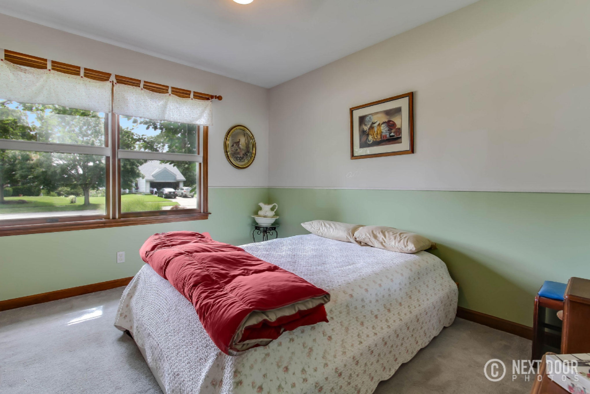 15665 Riverside Drive Spring Lake, MI 49456 - Photo 13 of 35 15665-Riverside-Rd_0103_blended