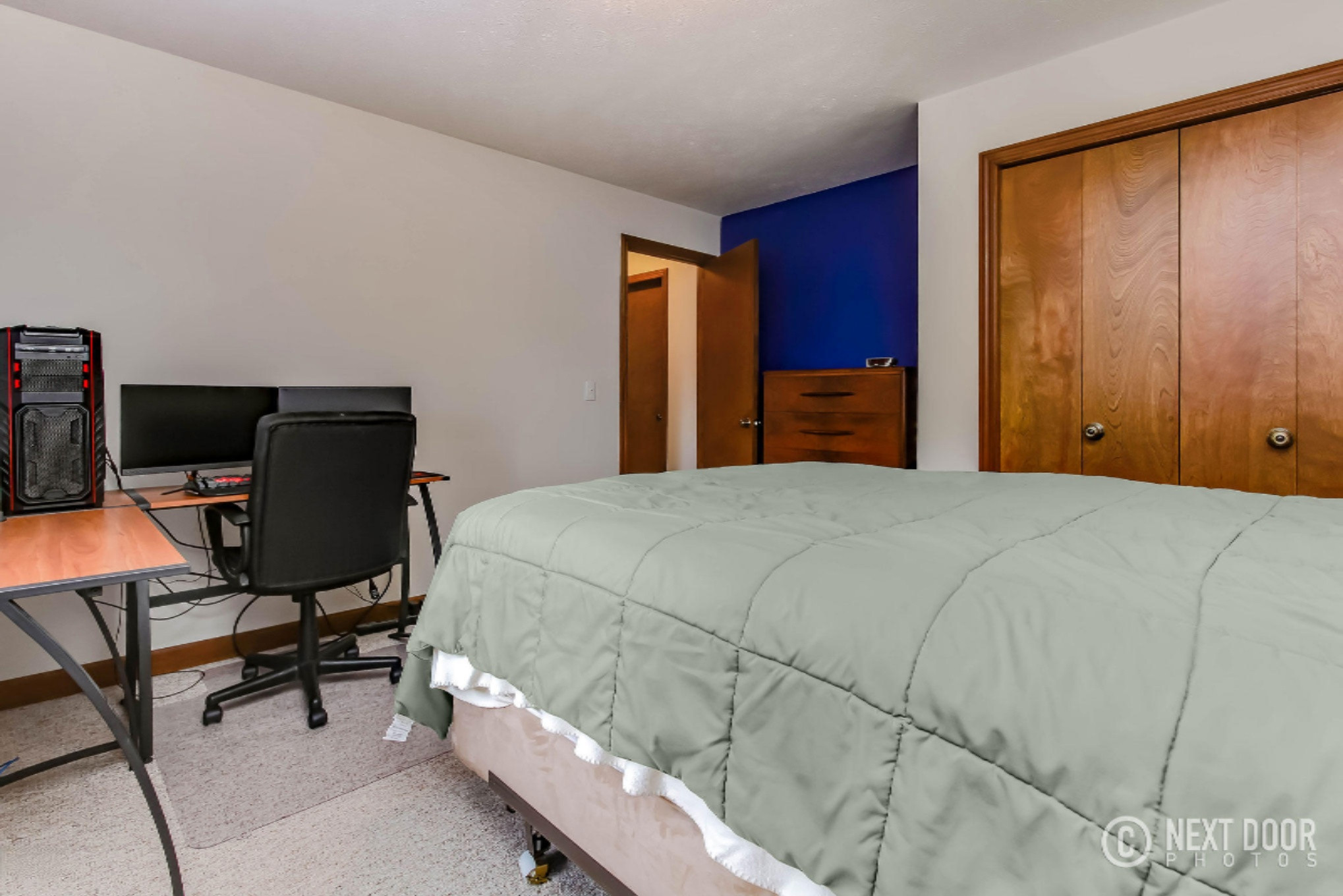 15665 Riverside Drive Spring Lake, MI 49456 - Photo 23 of 35 15665-Riverside-Rd_0132_blended