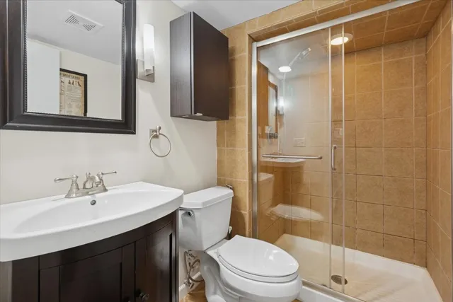 $480,000 | 5040 North Moody Avenue, Chicago, IL 60630