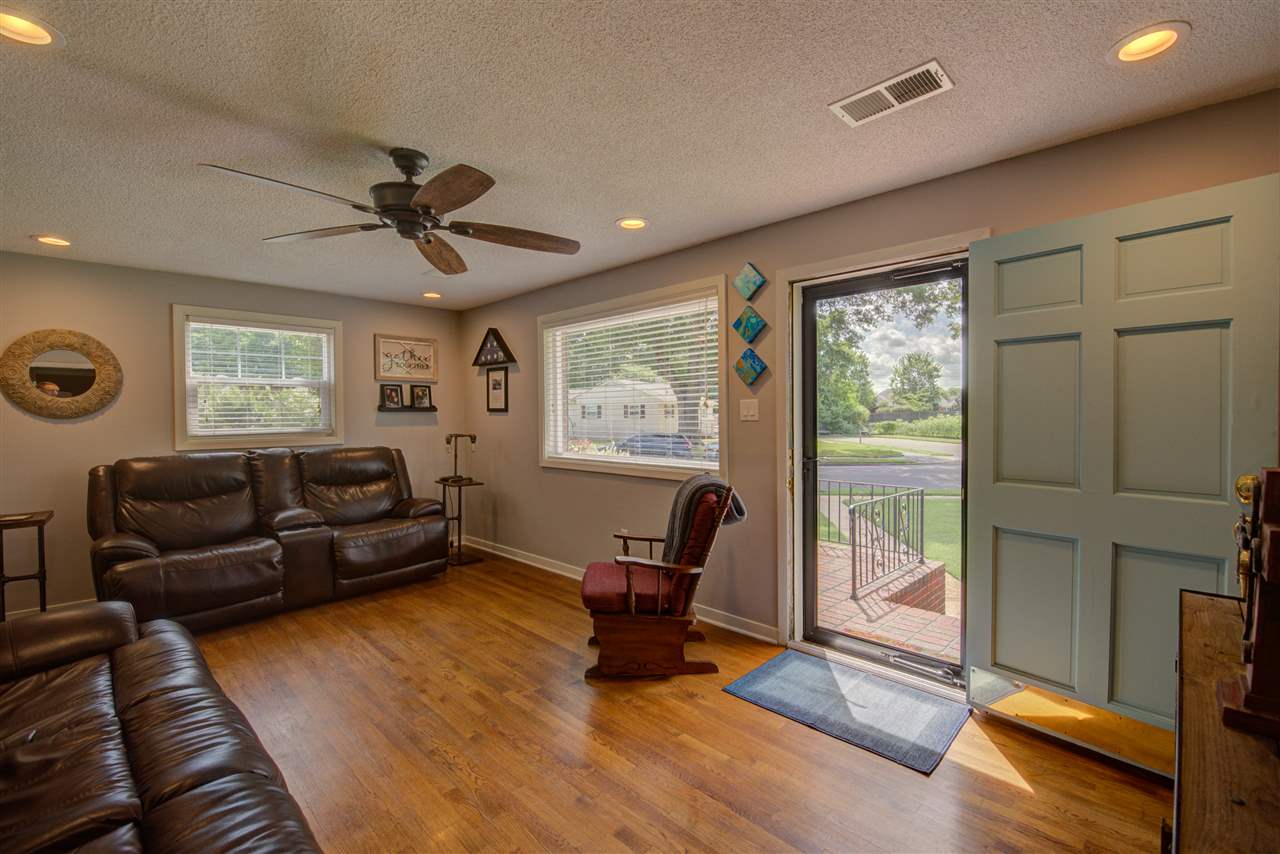 489 Malboro Road Memphis, TN 38120 - Photo 5 of 18 Gallery Image 5
