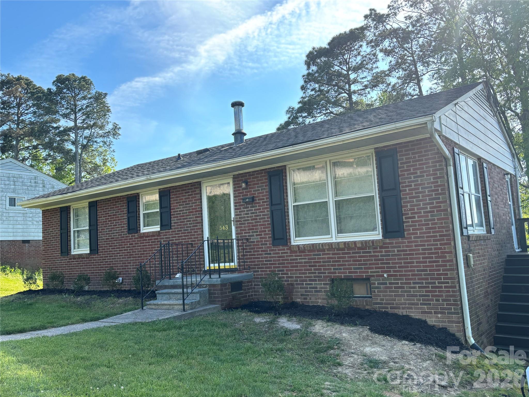 543 Allen Street Troy, NC 27371 - Photo 2 of 31