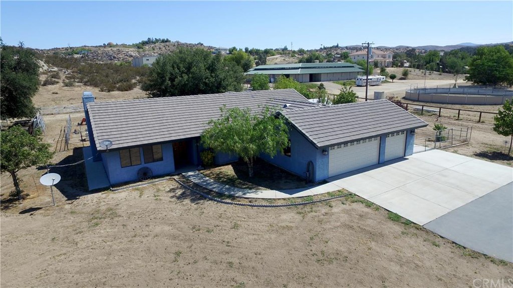 38450 East Benton Road Temecula, CA 92592 - Photo 1 of 1