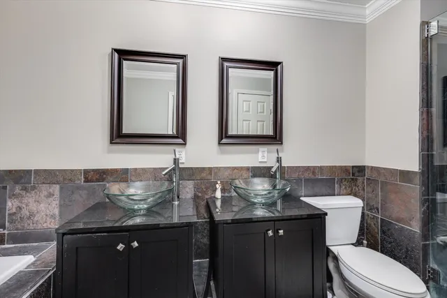 $393,000 | 1393 Raliegh Place, Troy, MI 48084