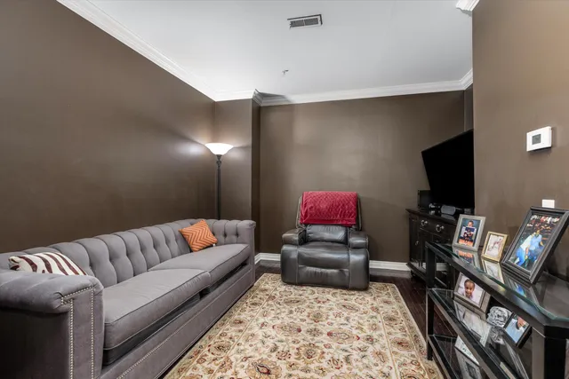 $393,000 | 1393 Raliegh Place, Troy, MI 48084