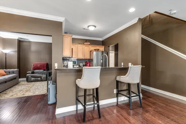 $393,000 | 1393 Raliegh Place, Troy, MI 48084