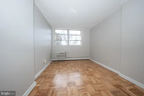 $279,000 | 1030 East Lancaster Avenue, Unit 702, Bryn Mawr, PA 19010