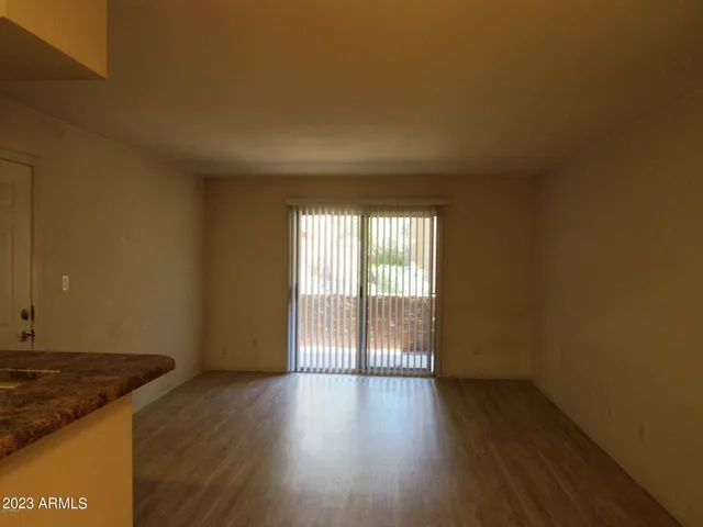 $995 | 2625 East Indian School Road, Unit 116, Phoenix, AZ 85016