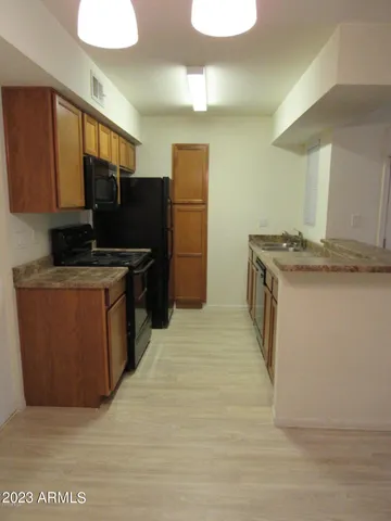 $995 | 2625 East Indian School Road, Unit 116, Phoenix, AZ 85016