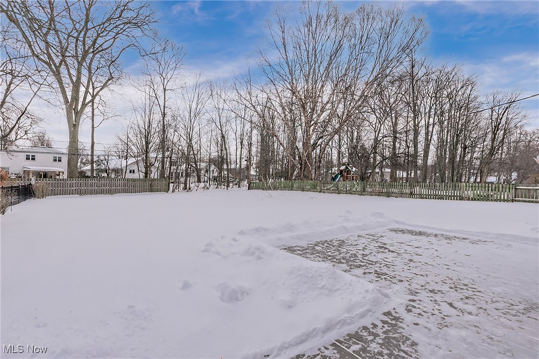 1939 Winchester Road Cleveland, OH 44124 - Photo 42 of 44 Gallery Image 42