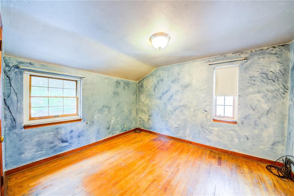 228 East Garden Road Pittsburgh, PA 15227 - Photo 16 of 21 2nd bedroom is large