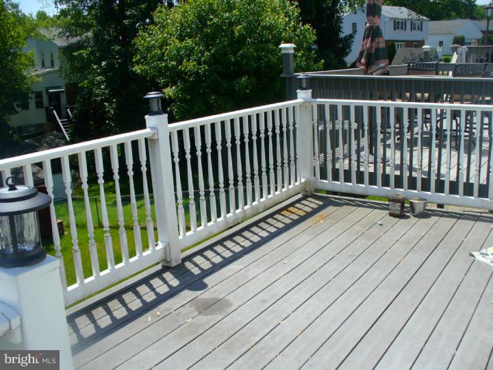 262 Haverford Road Folsom, PA 19033 - Photo 7 of 16 Deck