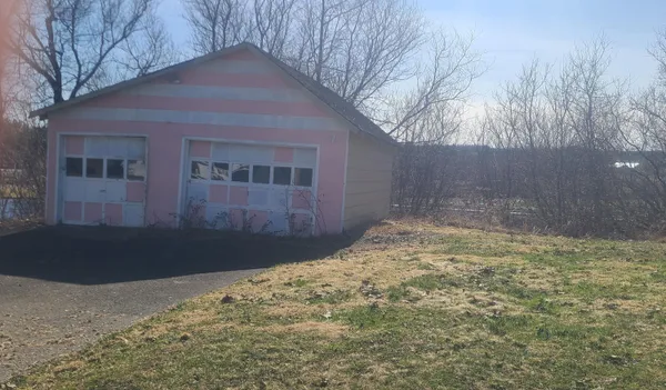 $34,000 | 46 Pondview Street, Limestone, ME 04750