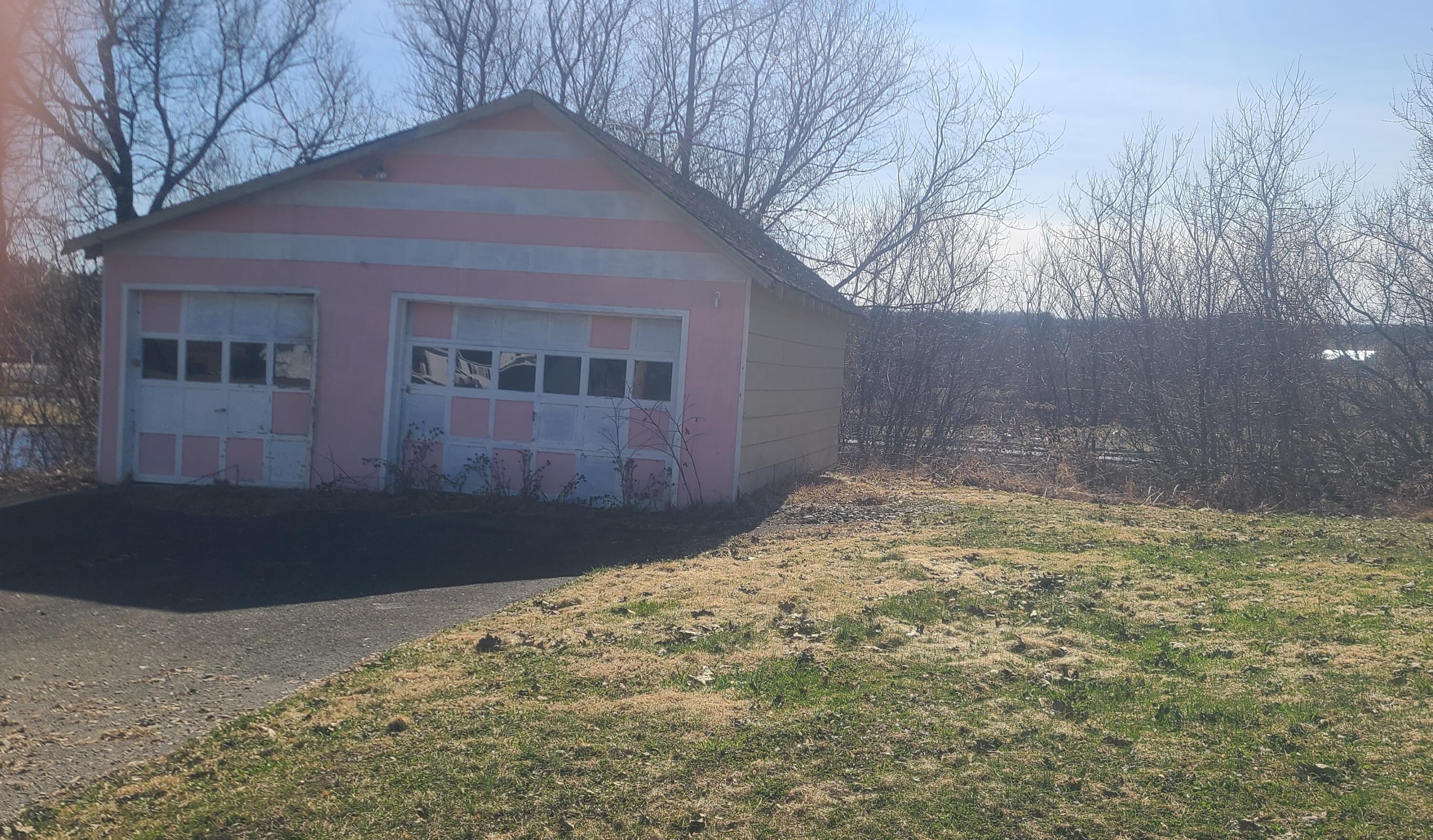 46 Pondview Street Limestone, ME 04750 - Photo 1 of 3 garage