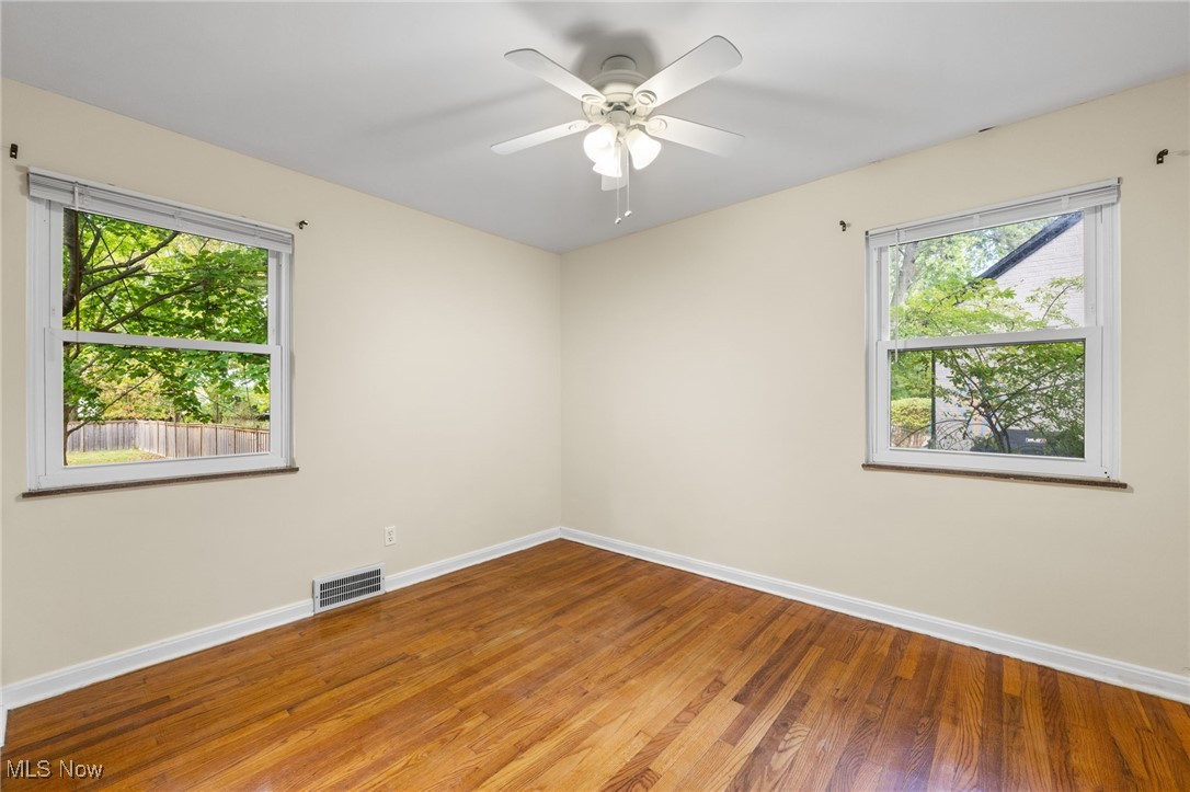 6436 Olde York Road Cleveland, OH 44130 - Photo 21 of 32 Gallery Image 21
