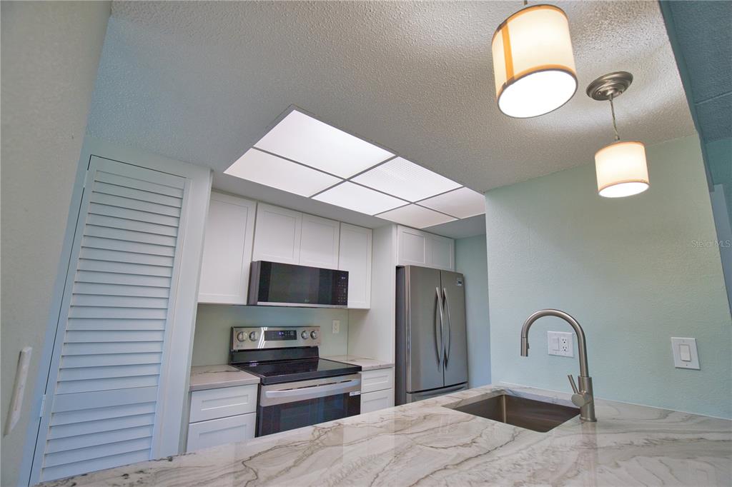 902 Gibbs Road, Unit 184 Venice, FL 34285 - Photo 16 of 49
