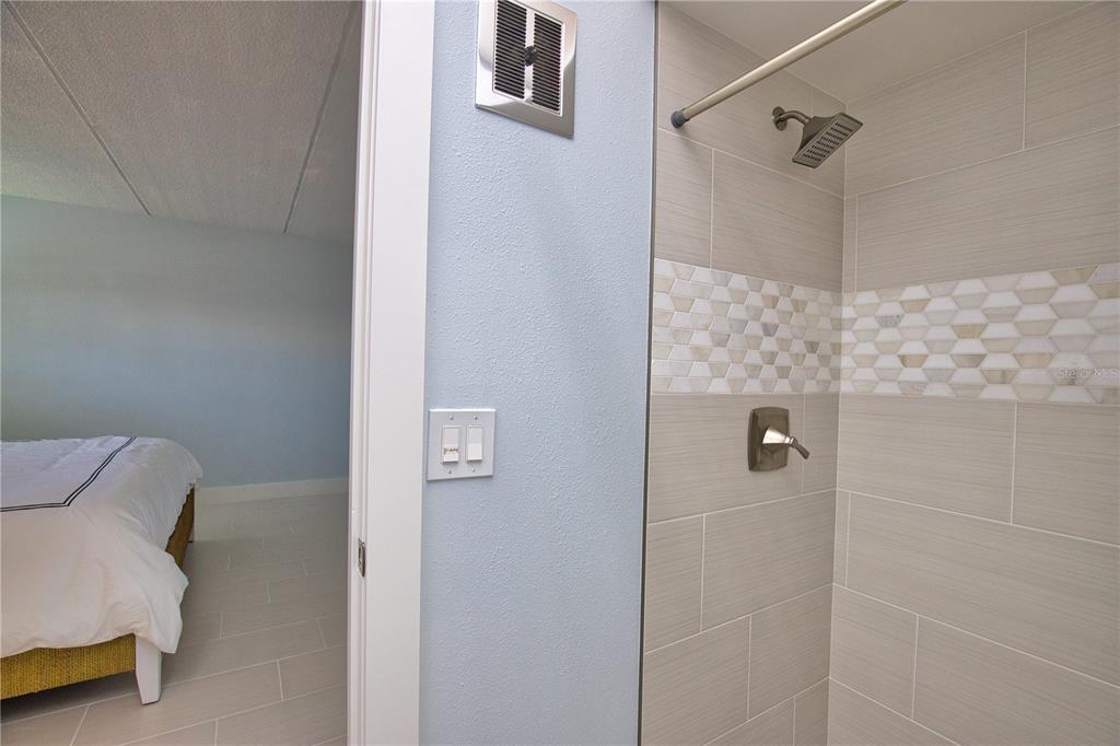 902 Gibbs Road, Unit 184 Venice, FL 34285 - Photo 18 of 49