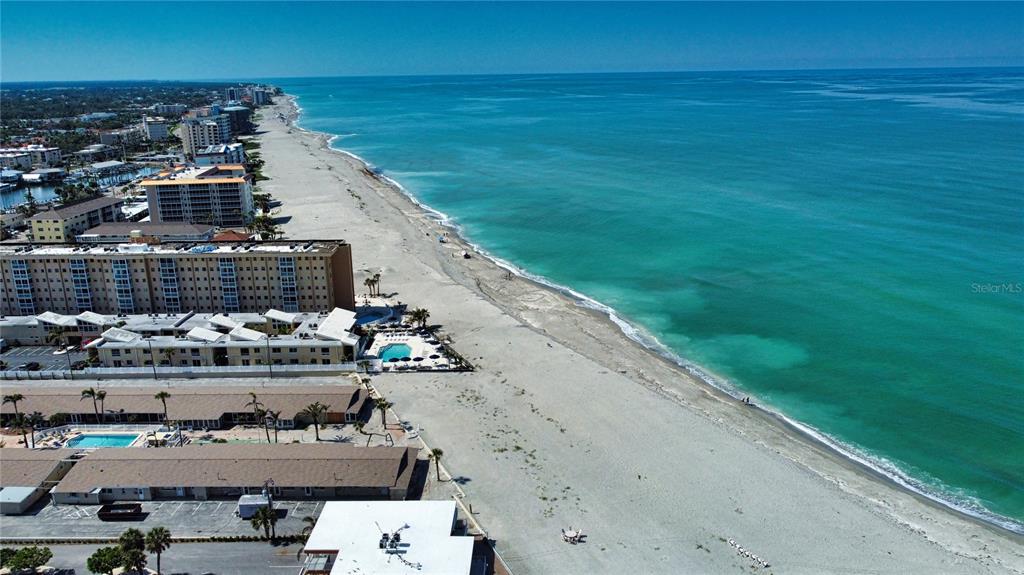 902 Gibbs Road, Unit 184 Venice, FL 34285 - Photo 30 of 49