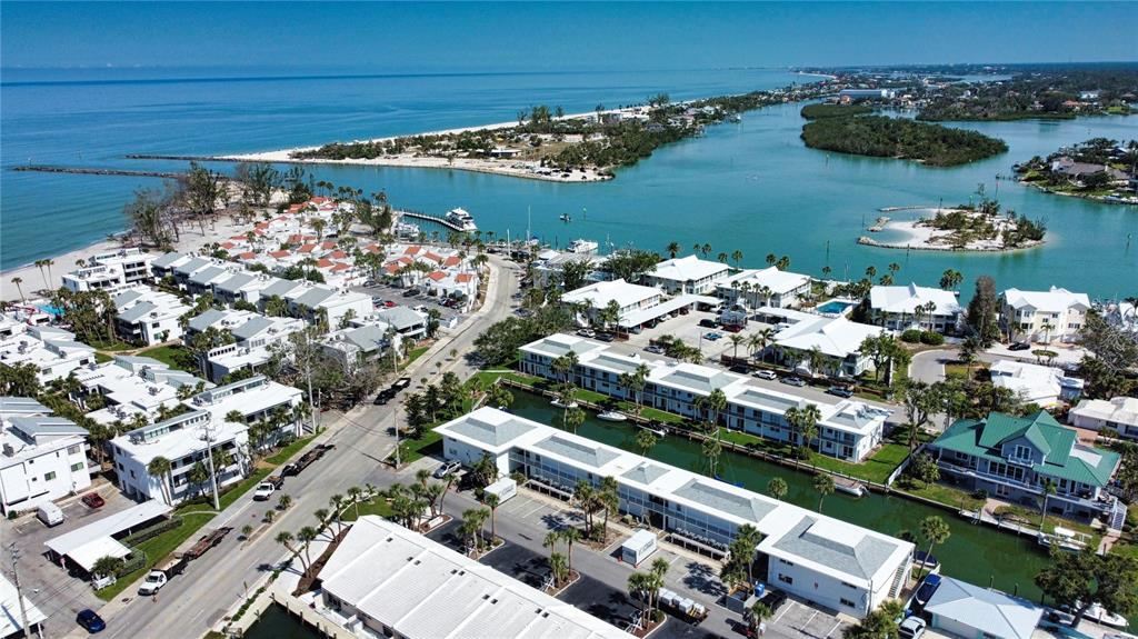 902 Gibbs Road, Unit 184 Venice, FL 34285 - Photo 37 of 49