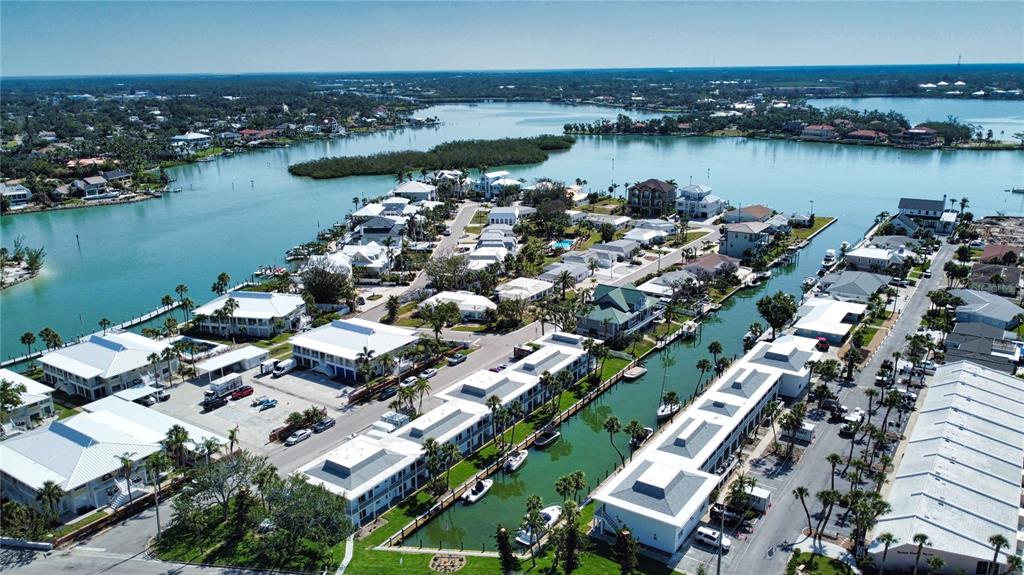 902 Gibbs Road, Unit 184 Venice, FL 34285 - Photo 38 of 49