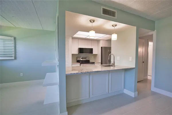 $385,000 | 902 Gibbs Road, Unit 184, Venice, FL 34285