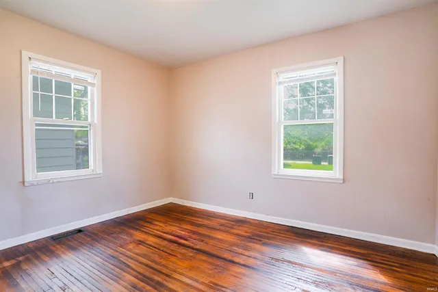 $94,900 | 1225 South Harlan Avenue, Evansville, IN 47714