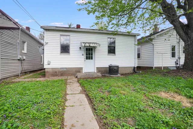 $94,900 | 1225 South Harlan Avenue, Evansville, IN 47714