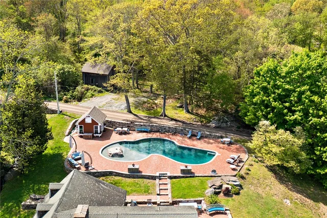 $10,000,000 | 2424 Tower Hill Road, North Kingstown, RI 02874