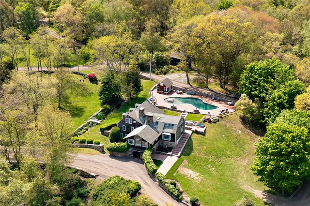 $10,000,000 | 2424 Tower Hill Road, North Kingstown, RI 02874