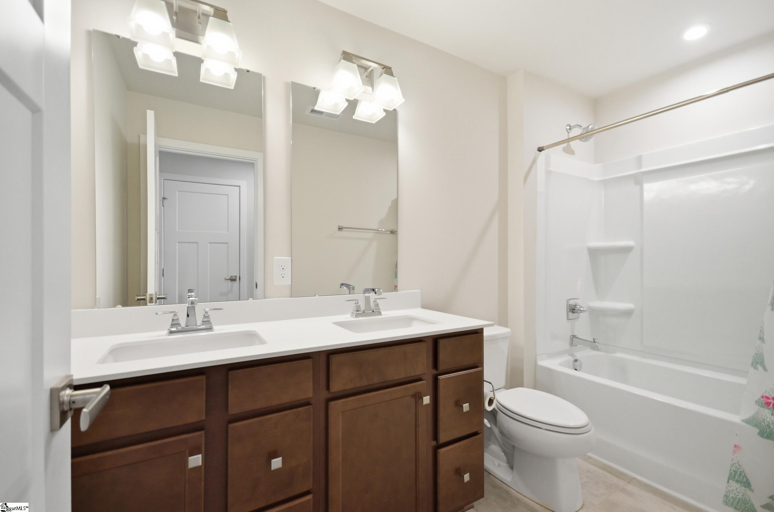 401 Camarillo Lane Anderson, SC 29621 - Photo 23 of 36